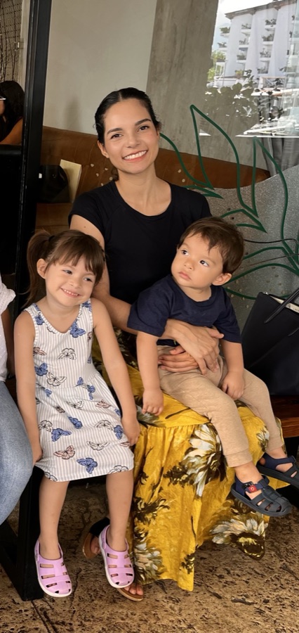 Nayheli de Morales, Nanny